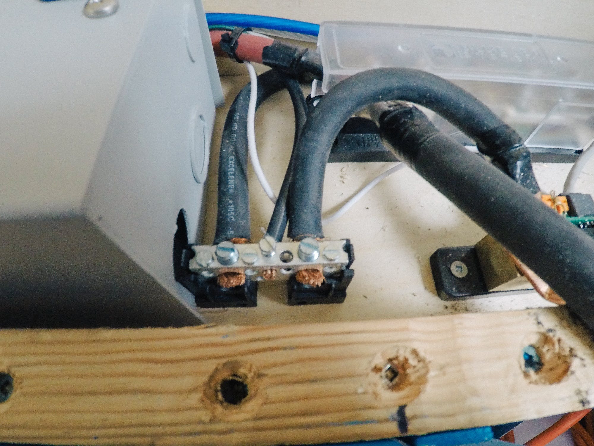 sprinter-van-electrical-22