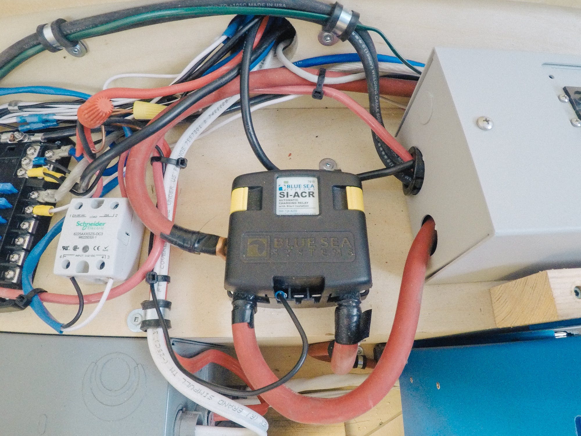 sprinter-van-electrical-34